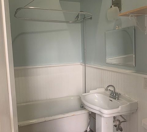 4th image of 2233 Ursulines Ave