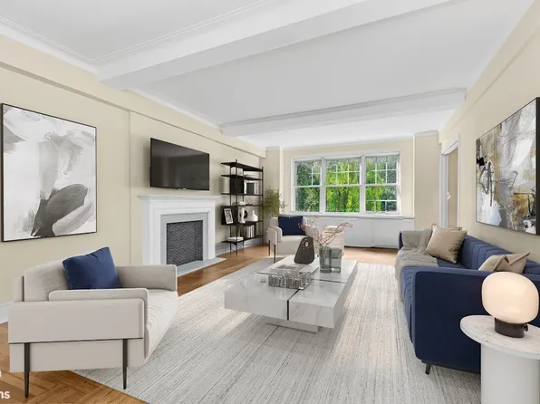 785 Park Avenue image 1 of 14