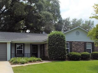 105 Carson Ct, Leesburg, GA 31763
