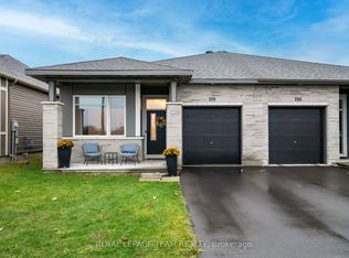 198 Rathwell St, Carleton Place, ON K7C0H9