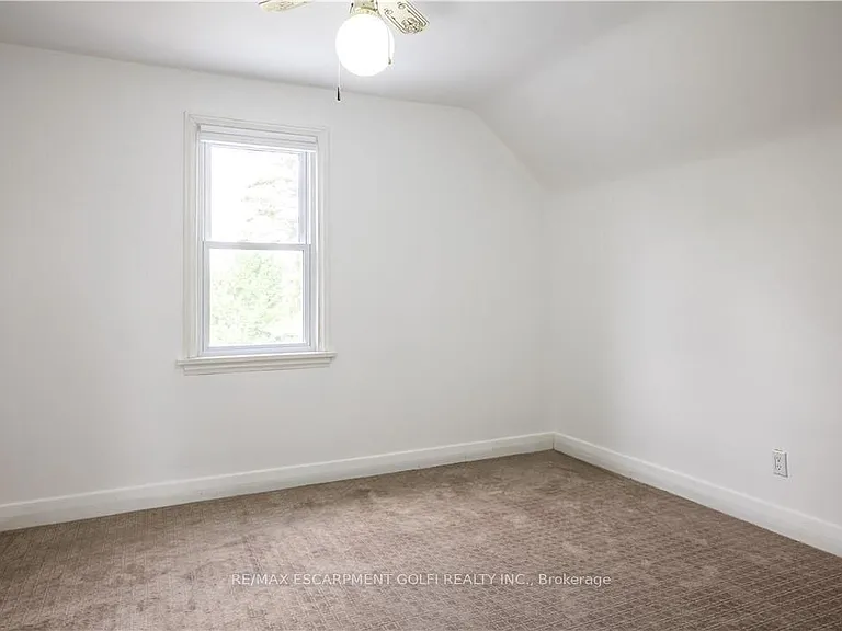 521 S Pelham Rd #UPPER — Photo 16