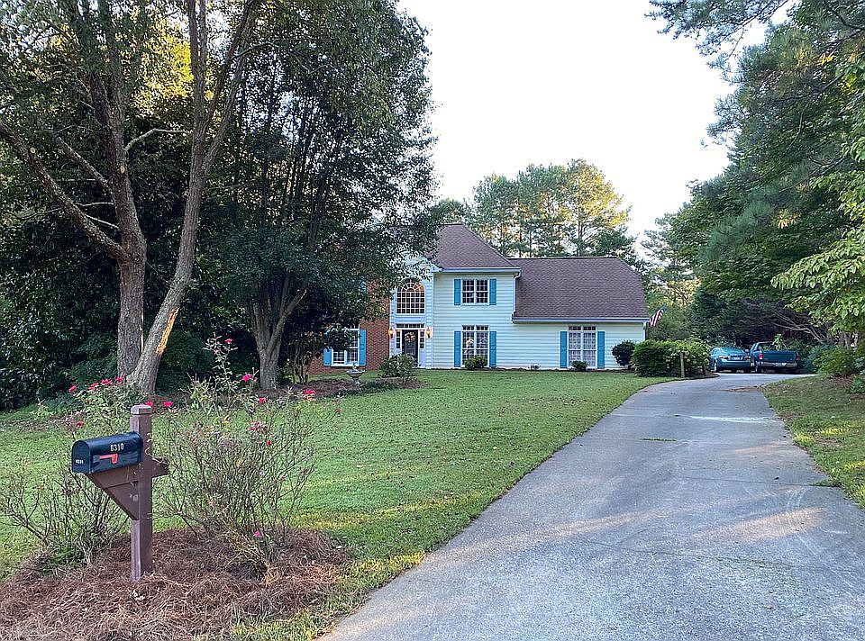 2nd image of 6310 Black Oak Dr
