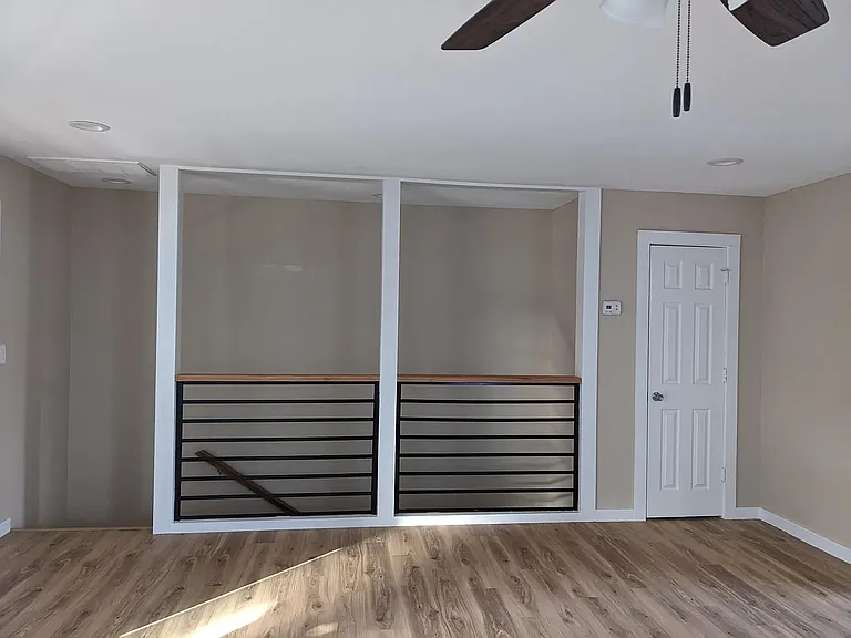 558 N Highland Ave — Photo 20