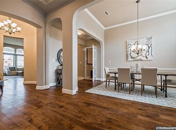 3rd image of 5878 Bradley Ct
