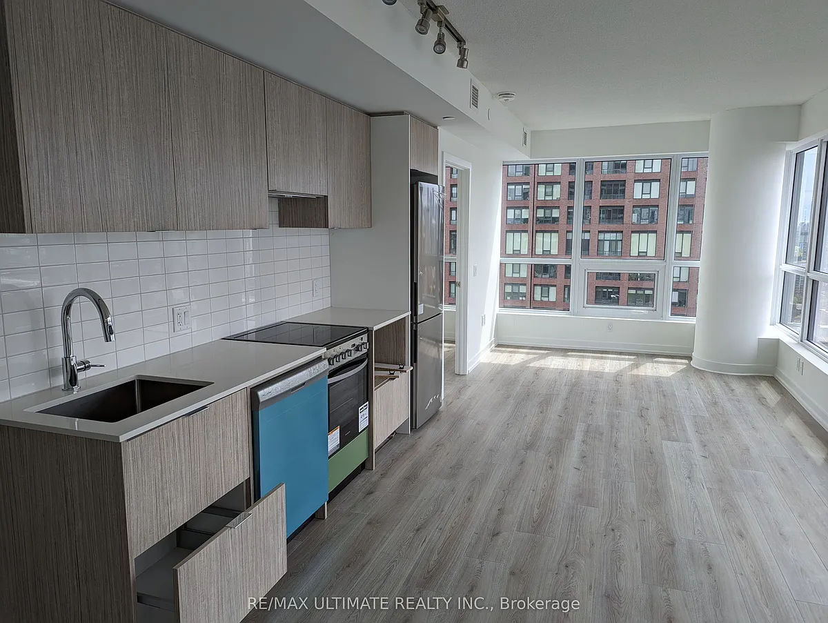 Photo 2 of 22 - 395 Bloor St E #2602 - Toronto, ON Building Photo - 395 Bloor St E #2602