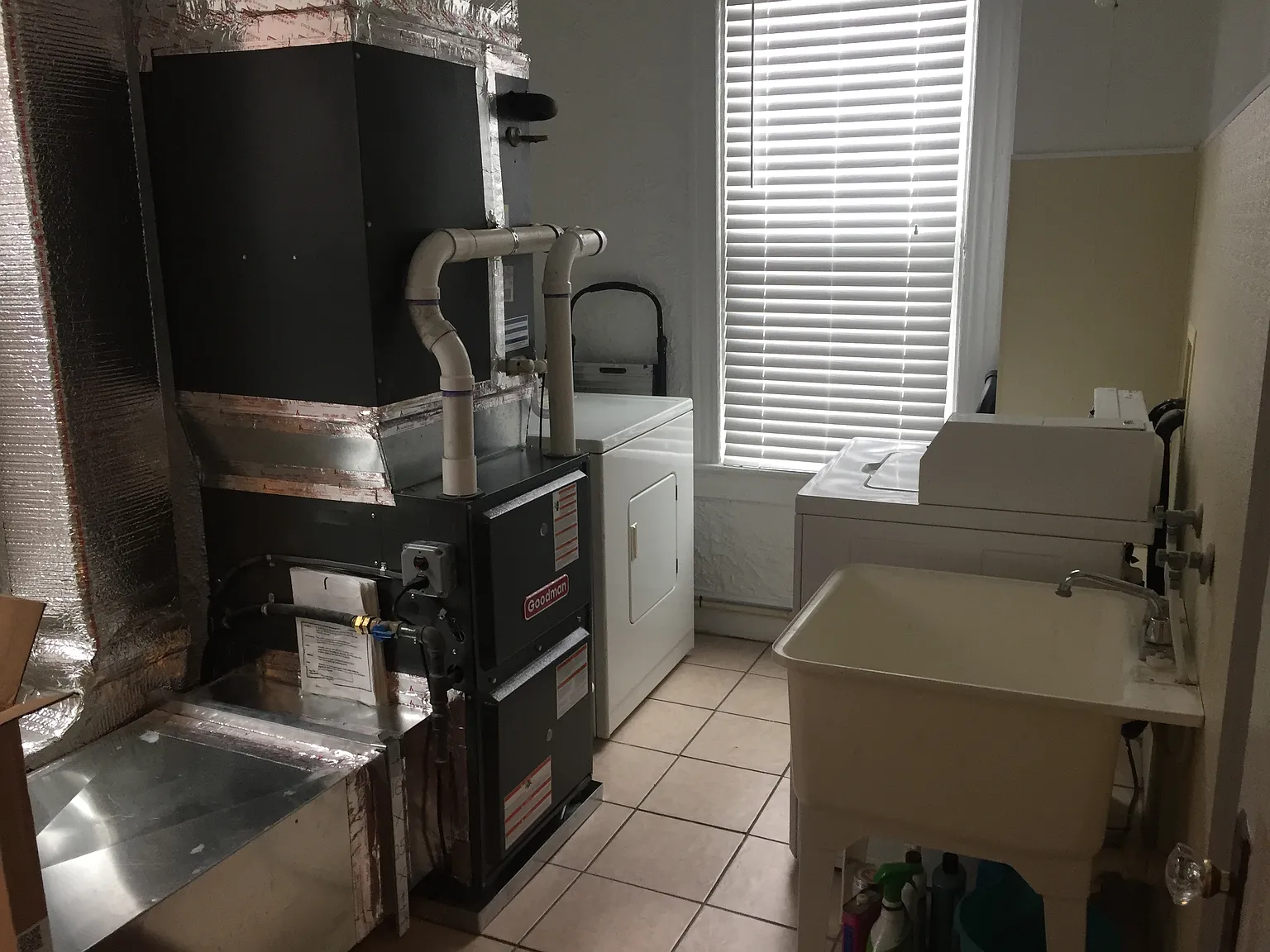7 bed, $950 — Photo 4