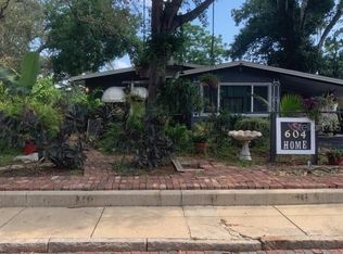 604 Cleveland Ave SW, Largo, FL 33770