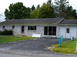 422 Don Morgan Dr, Princeton, WV 24739