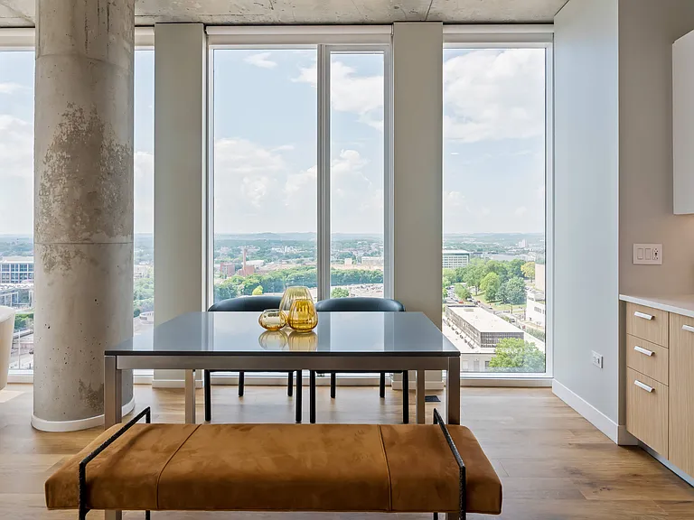 Alcove — Photo 25