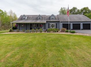 26 Schmidt Rd, Grove City, PA 16127