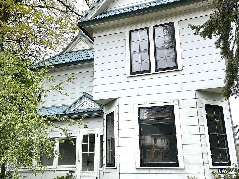 1st image of 105 E Wawawai St