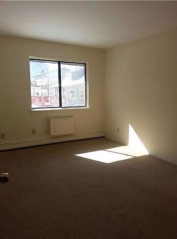 2nd image of 103 Country Club Dr APT A4