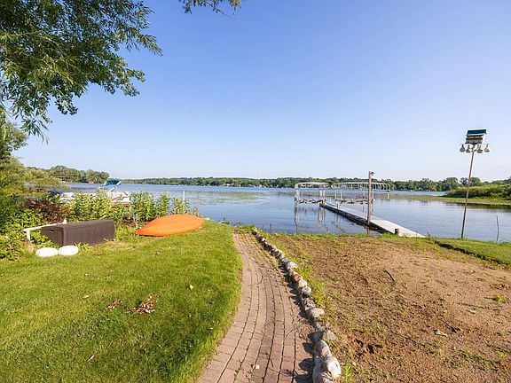 4th image of 11353 Pleasant Shore Dr