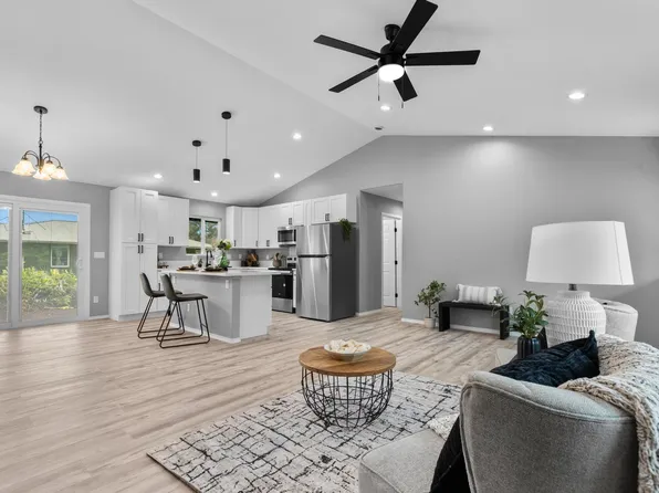 11-3343 Volcano Rd, Volcano, HI 96785