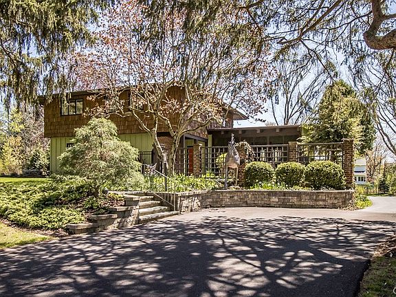 2nd image of 113 Marangale Rd
