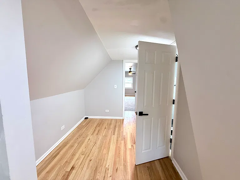 3008 E 81st St #2 — Photo 16