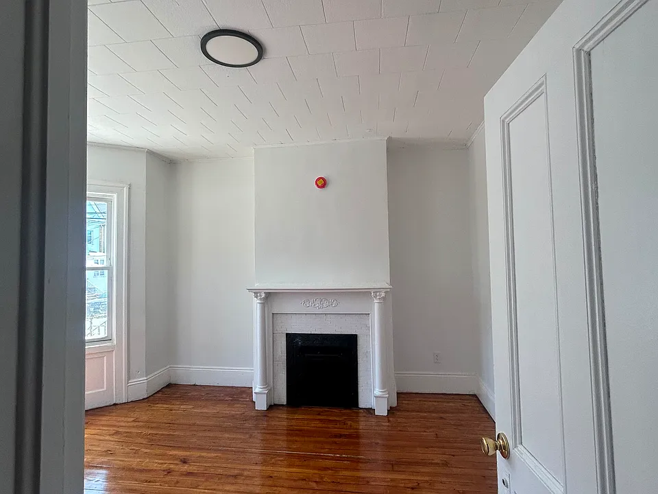 37 Armstrong Ave #1