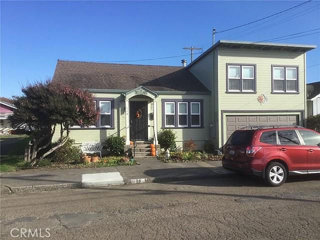 1st image of 114 N Lincoln St