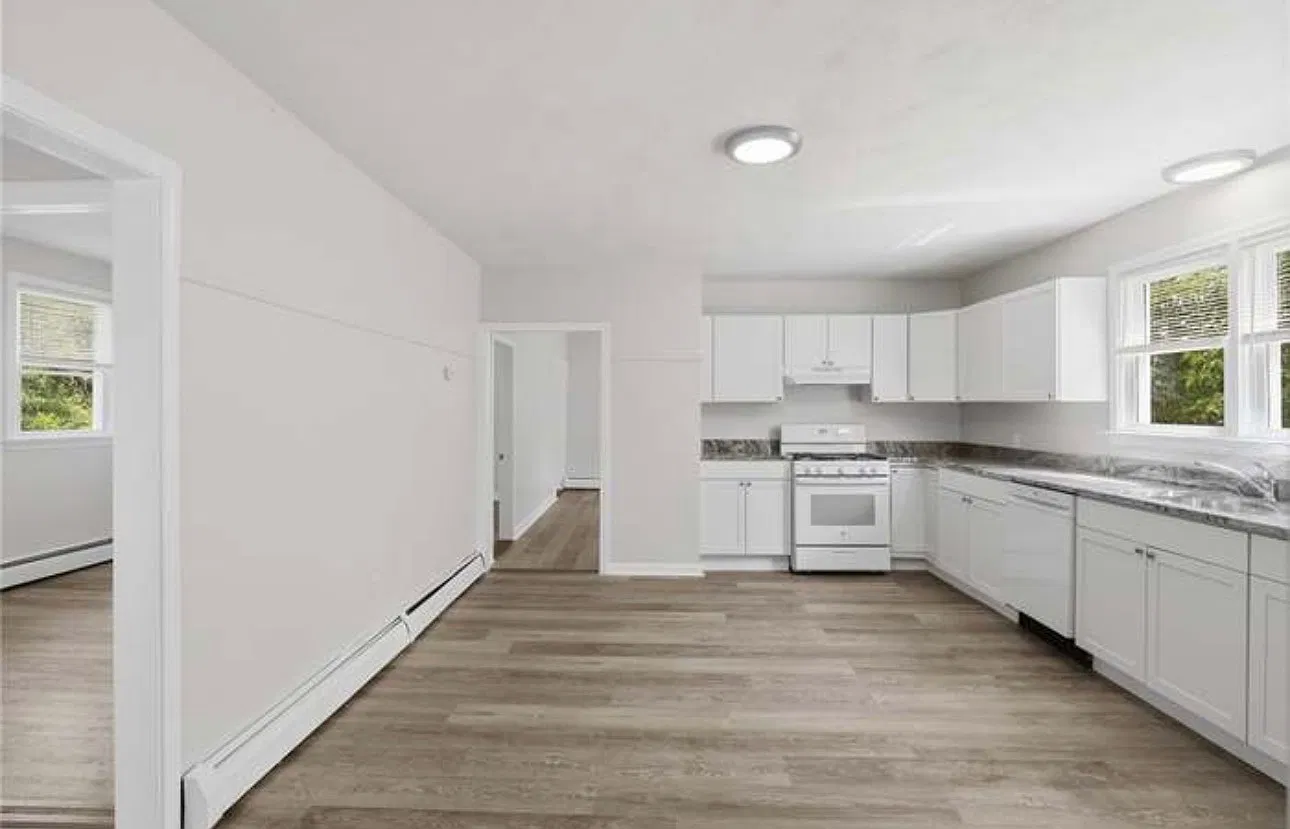 70 Veazie St — Photo 1