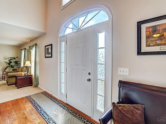 3rd image of 1644 Ainsley Ln