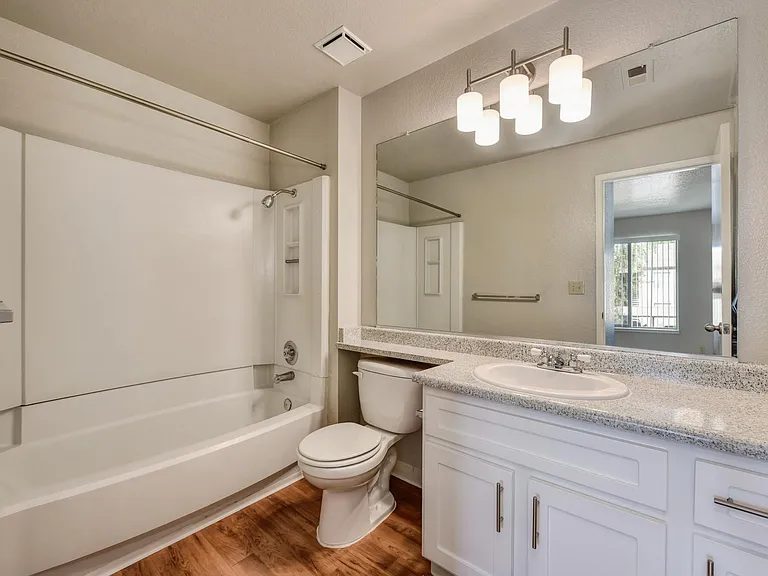 Lakeview Village — Photo 35
