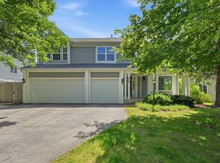 259 Pembrook Ln, Mundelein, IL 60060