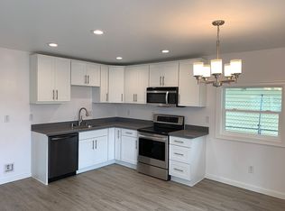 3942 S Warsaw St, Seattle, WA 98118