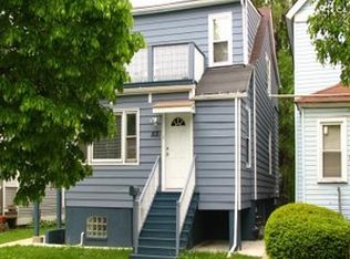 1618 Darrow Ave, Evanston, IL 60201