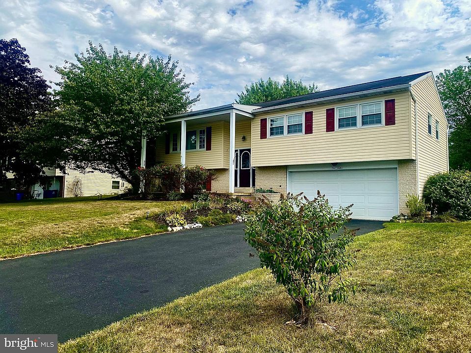 1st image of 112 Cumberland Dr