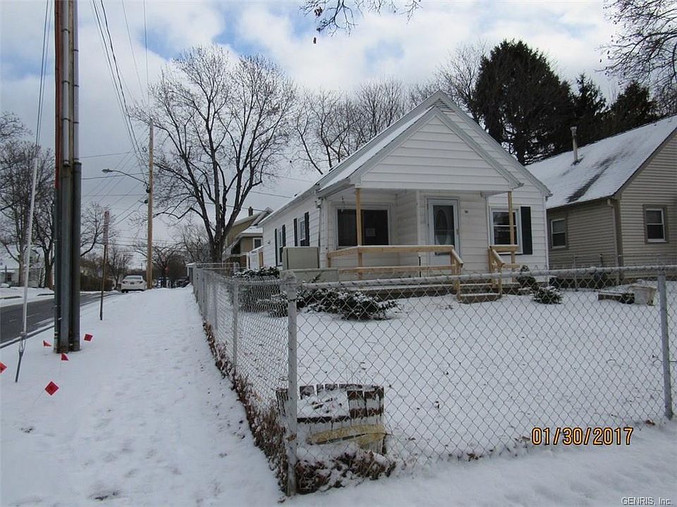 2nd image of 184 Midland Ave
