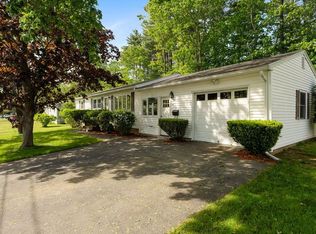 50 Suzanne Dr, Portsmouth, NH 03801