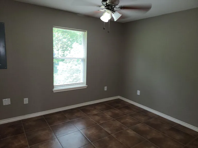 2600 Canyon St — Photo 10