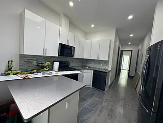 Rented by JB Mac Real Estate Inc.