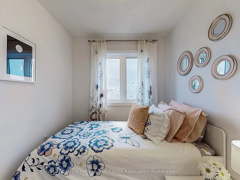 461 Blackburn Dr #40 — Photo 28