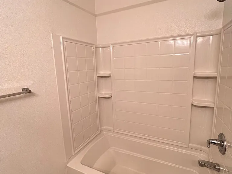 6255 W Arby Ave #301 — Photo 12