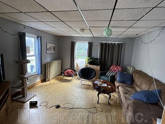 5th image of 311 S Union St APT 1