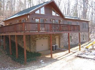 110 Turkey Trot Dr, Lexington, VA 24450