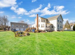 63 Pond Meadow Rd, Westbrook, CT 06498