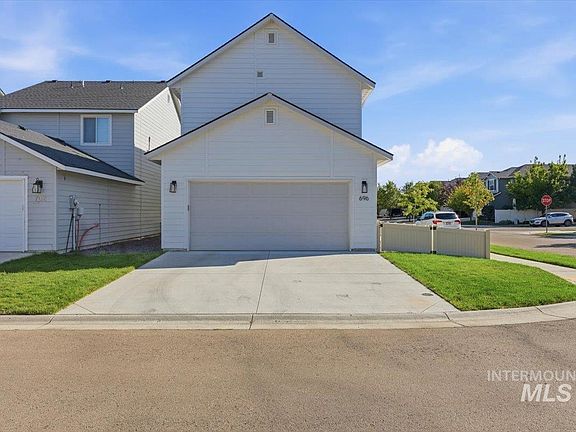 4th image of 696 E Springloyd St