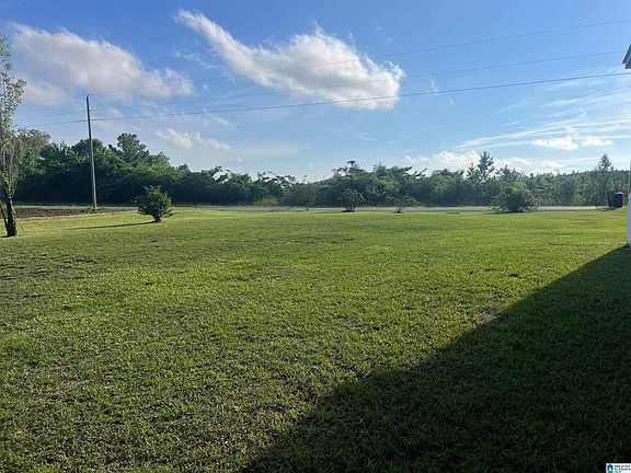 4th image of 4900 County Road 15