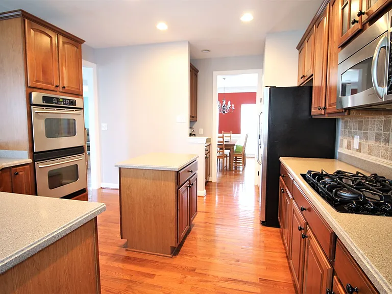 2531 Transom Pl — Photo 8