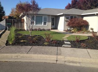 125 Castlewood Ct, Central Pt, OR 97502