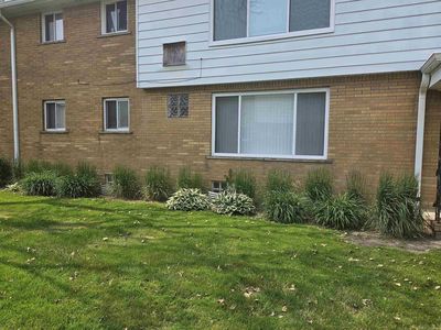 20812 Littlestone Rd, Harper Woods, MI, 48225