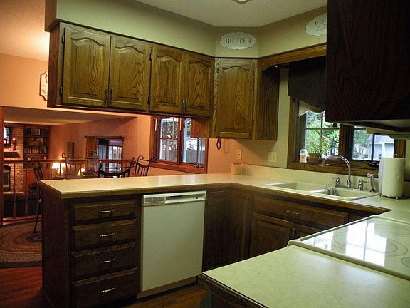 5th image of 3803 Fairview Dr