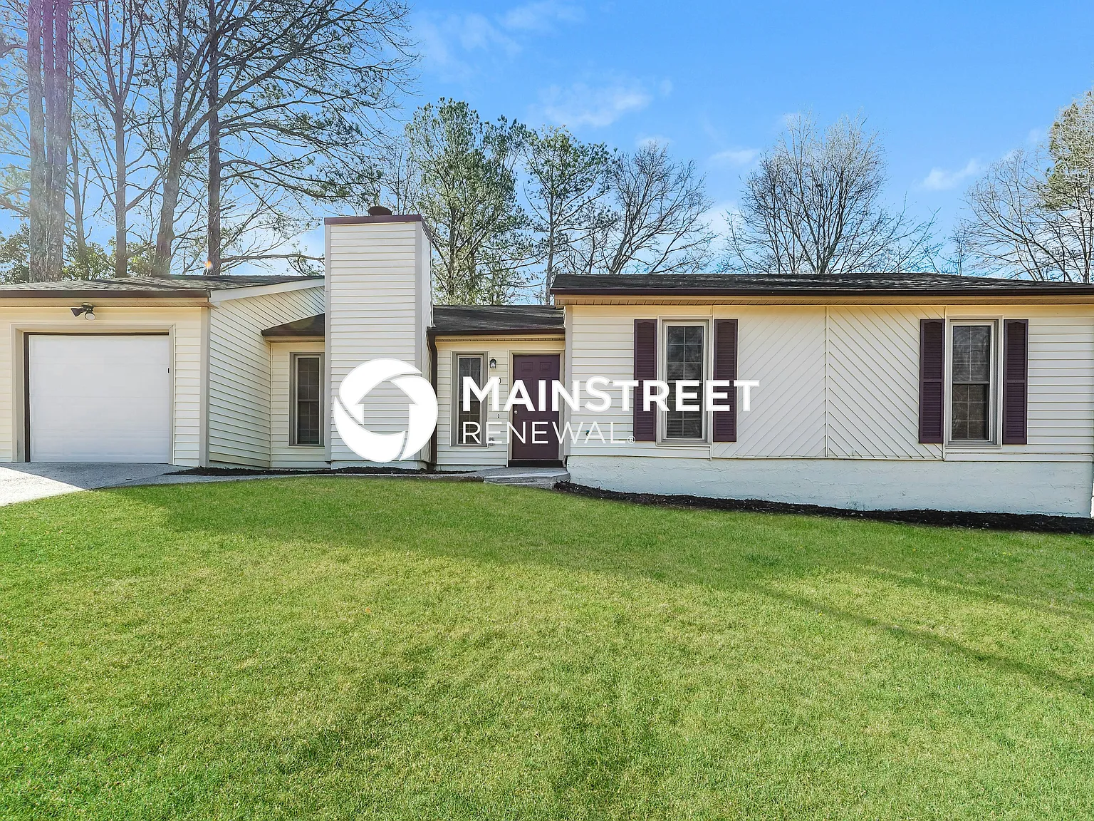 1070 Salisbury Trl — Photo 1