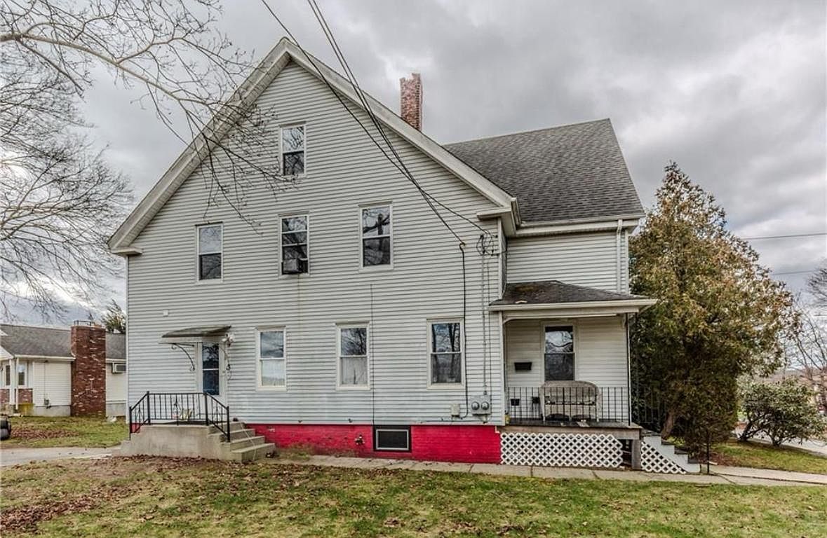 291 Roger Williams Ave, Rumford, RI 02916 Zillow