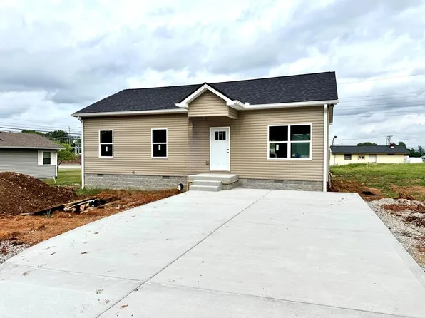 22 Garrett Ave, Cookeville, TN 38501