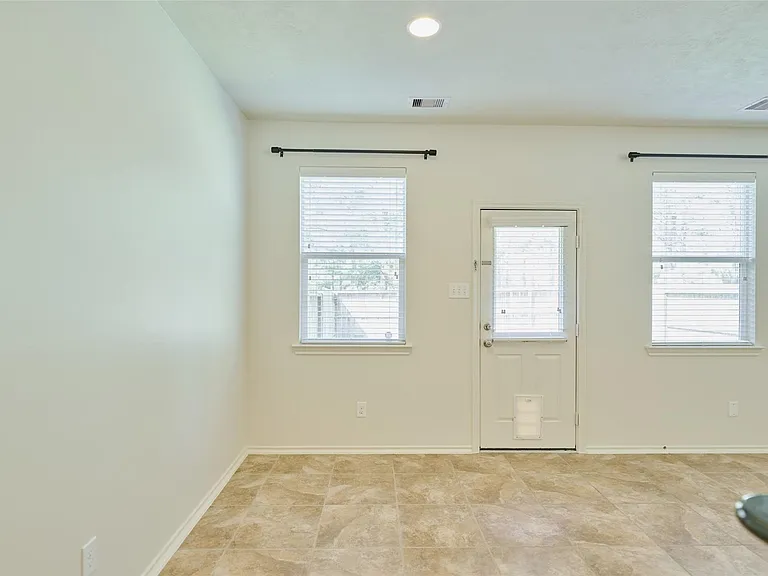 327 Bloomhill Pl — Photo 24