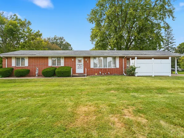312 E South St, Granville, IL 61326