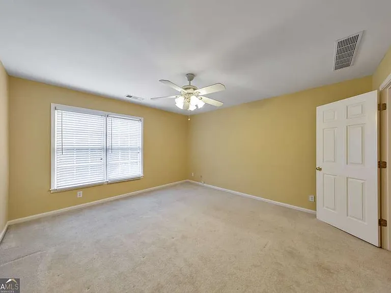 5321 Edgerton Dr — Photo 36